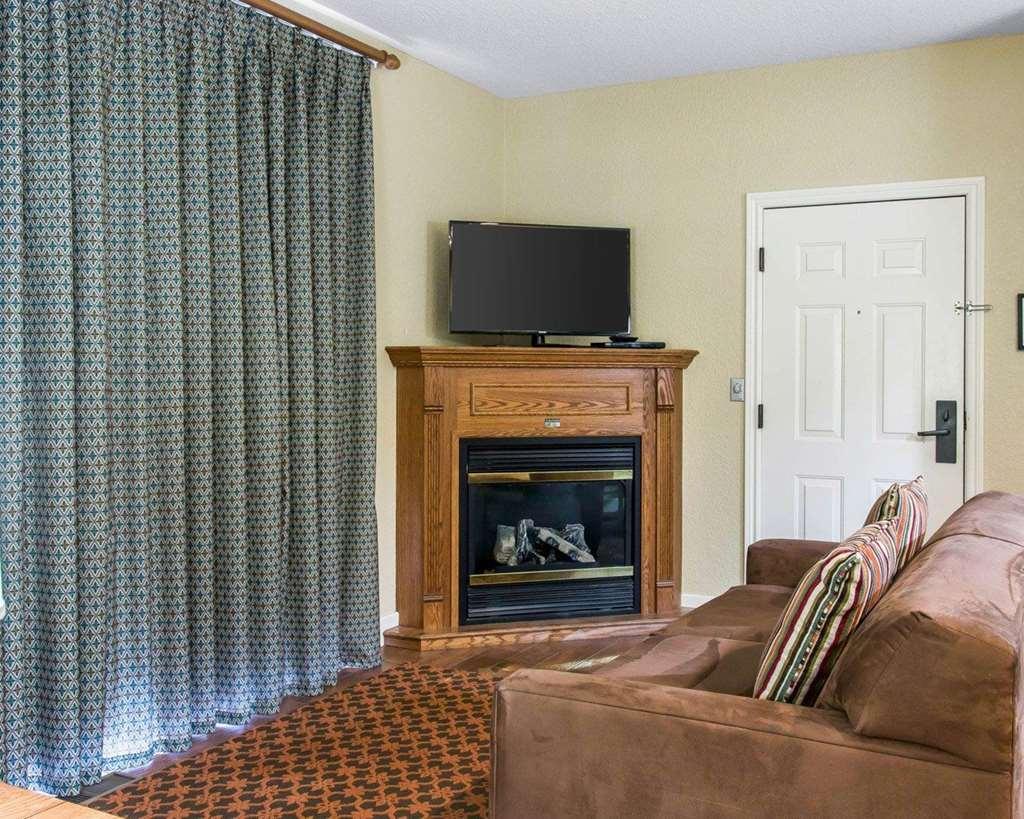 Hotel Mountain Run At Boyne Boyne Falls Habitación foto